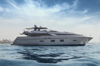 Romantic Proposal Ideas on a Luxury Yacht in Dubai