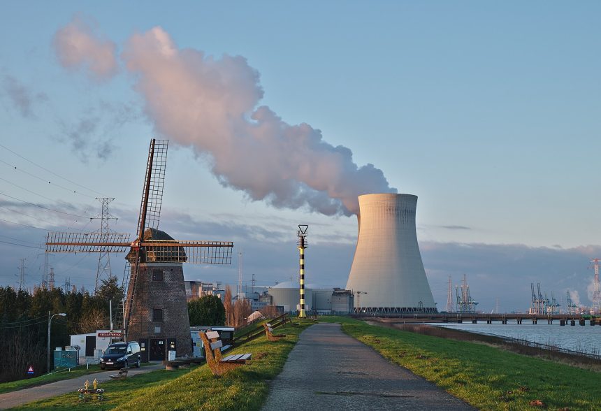Photograph illustrating: Thorizon and TNO Launch Molten Salt Reactor Materials Research